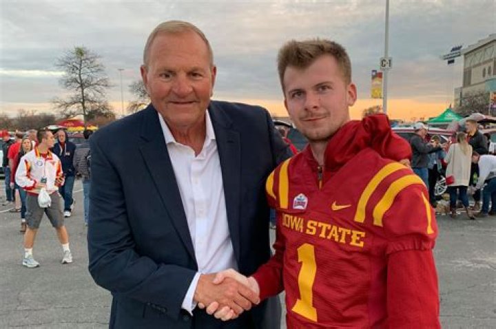 Dan McCarney Biography, Age, Height, Wife, Net Worth, Family