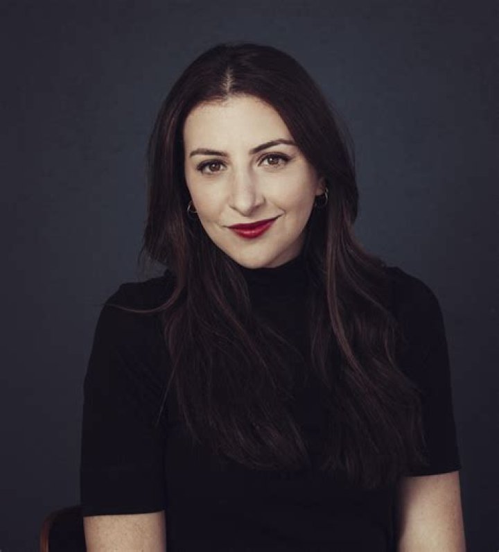 Dana Schwartz Biography, Age, Height, Husband, Net Worth, Family