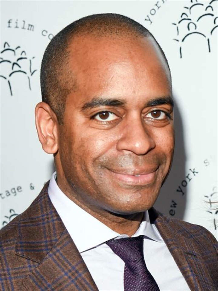 Daniel Breaker Biography, Age, Height, Wife, Net Worth, Family