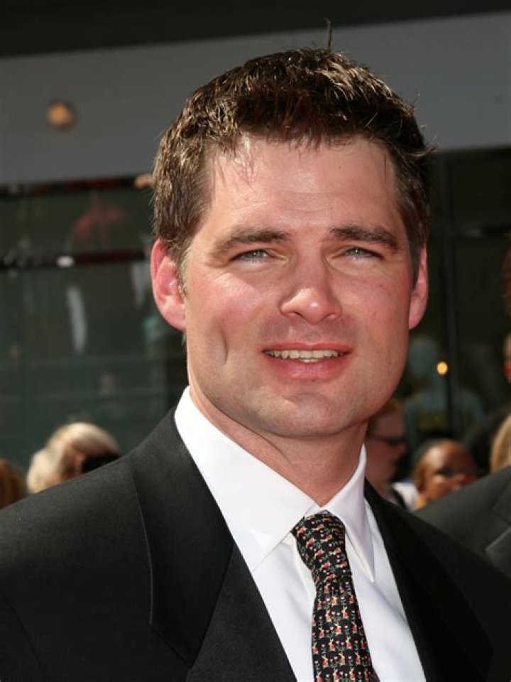 Daniel Cosgrove Biography, Age, Height, Wife, Net Worth, Family