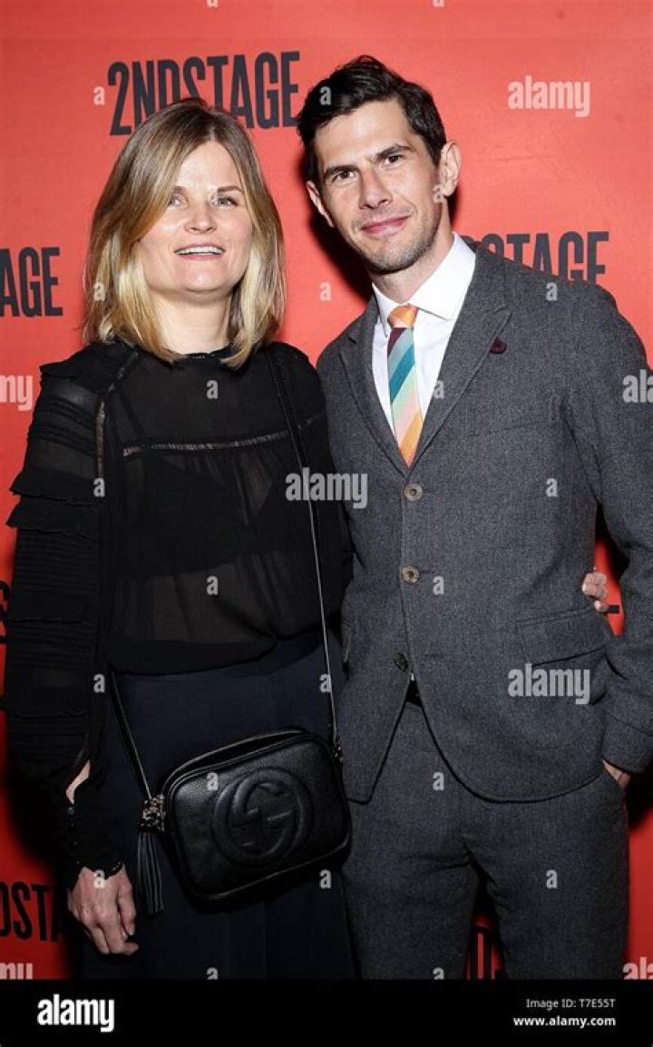 Daniel Eric Gold Biography, Age, Height, Wife, Net Worth, Family