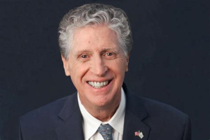 Daniel McKee Biography, Age, Height, Wife, Net Worth, Family