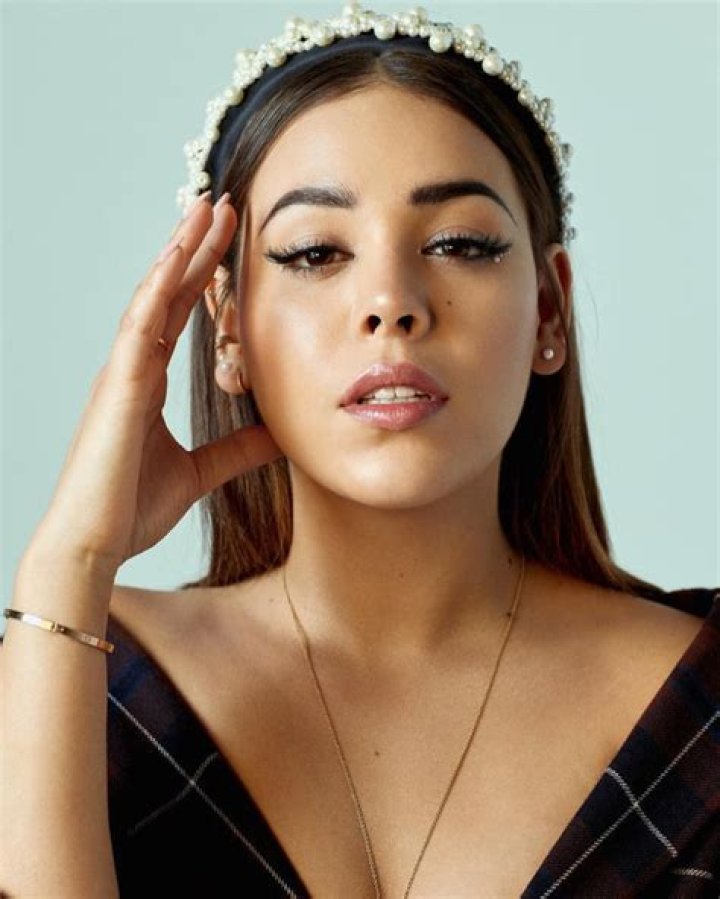 Danna Paola Biography, Age, Height, Husband, Net Worth, Family
