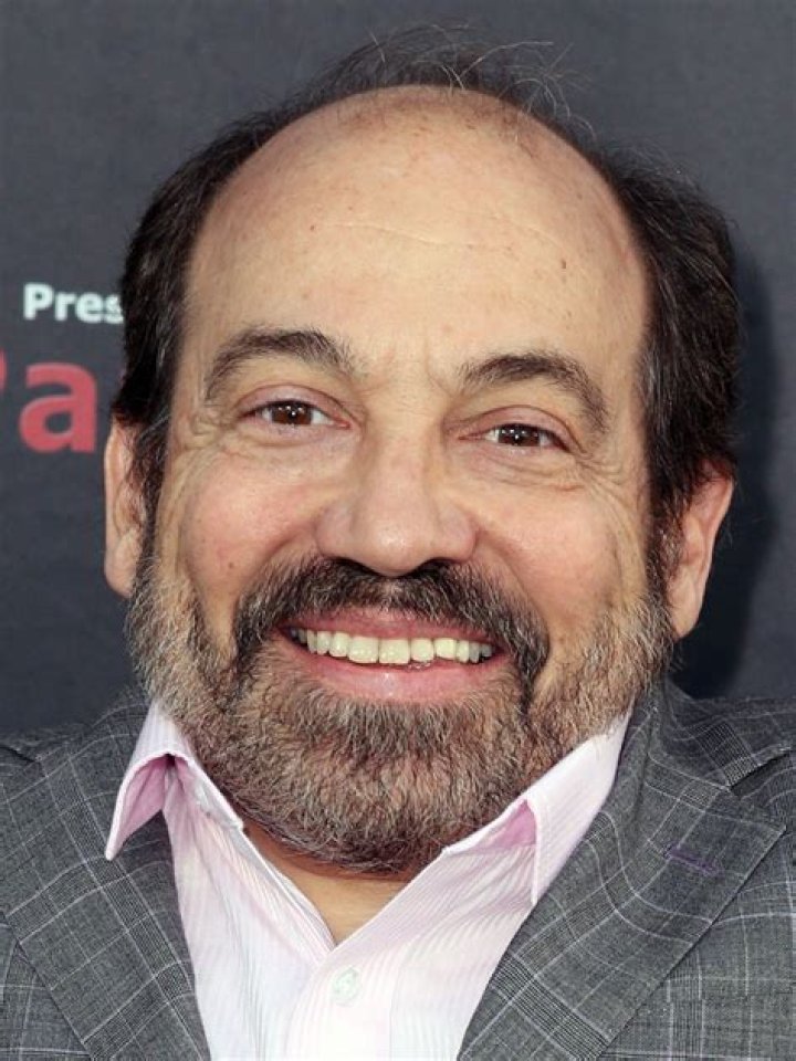 Danny Woodburn Biography, Age, Height, Wife, Net Worth, Family