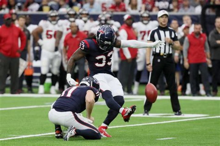 Dare Ogunbowale Biography, Age, Height, Wife, Net Worth, Family