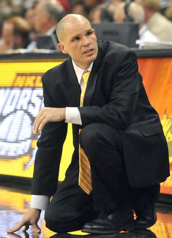 Dave Bezold Biography, Age, Height, Wife, Net Worth, Family