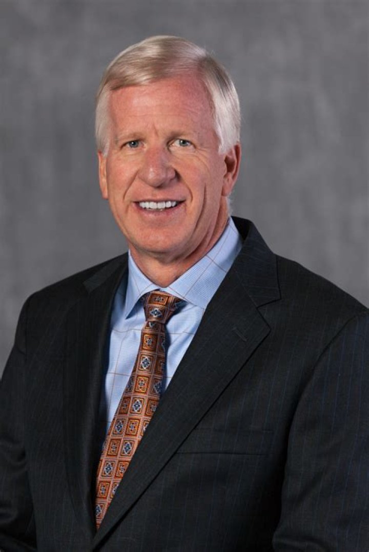 Dave Hager Biography, Age, Height, Wife, Net Worth, Family