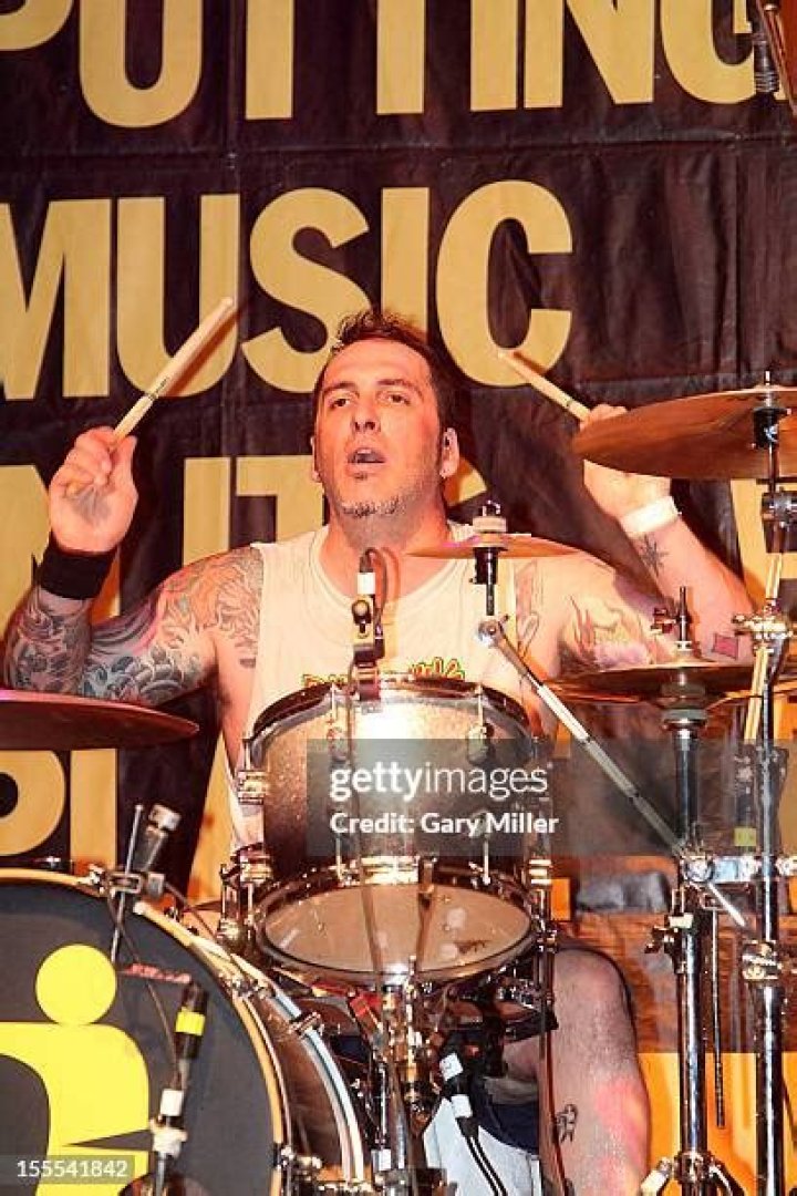 Dave Raun Biography, Age, Height, Wife, Net Worth, Family