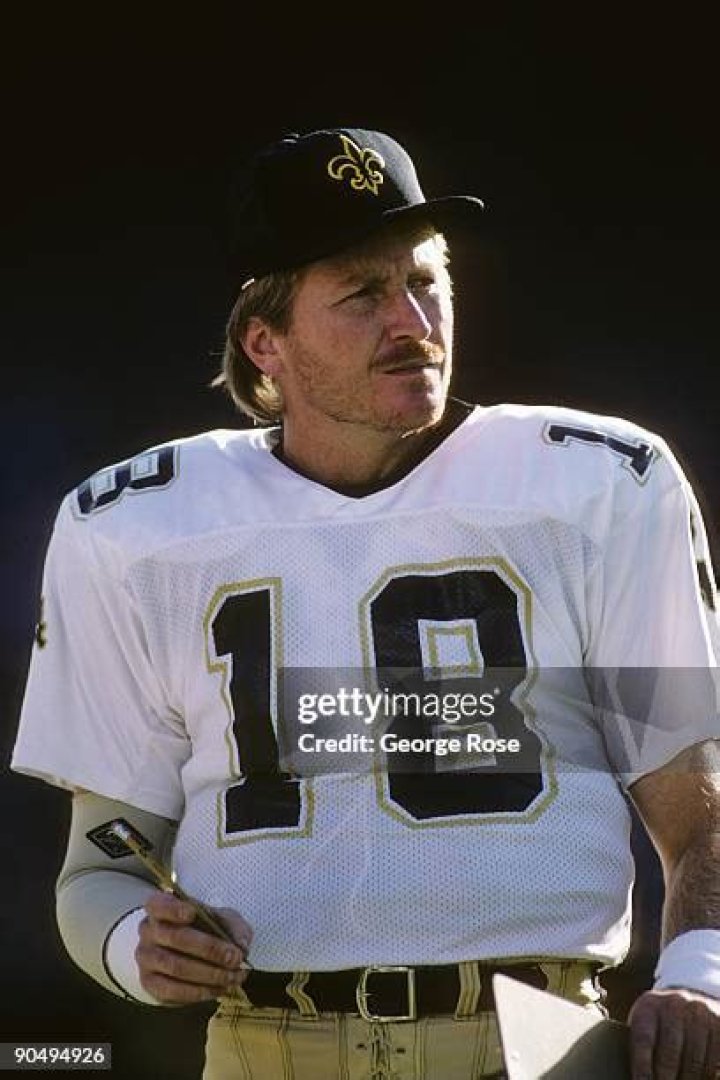 Dave Wilson Biography, Age, Height, Wife, Net Worth, Family