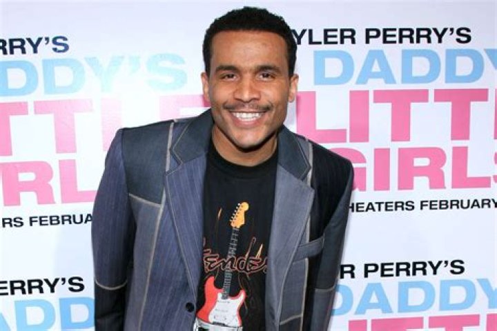 David A. Arnold Biography, Age, Height, Wife, Net Worth, Family