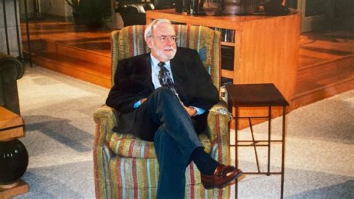 David Angell Biography, Age, Height, Wife, Net Worth, Family