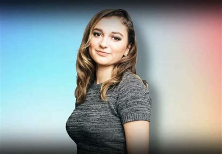 Daya Biography, Age, Height, Husband, Net Worth, Family