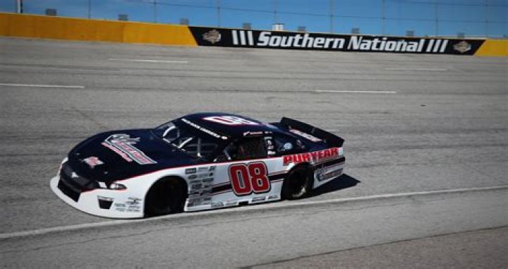 Deac McCaskill Biography, Age, Height, Wife, Net Worth, Family