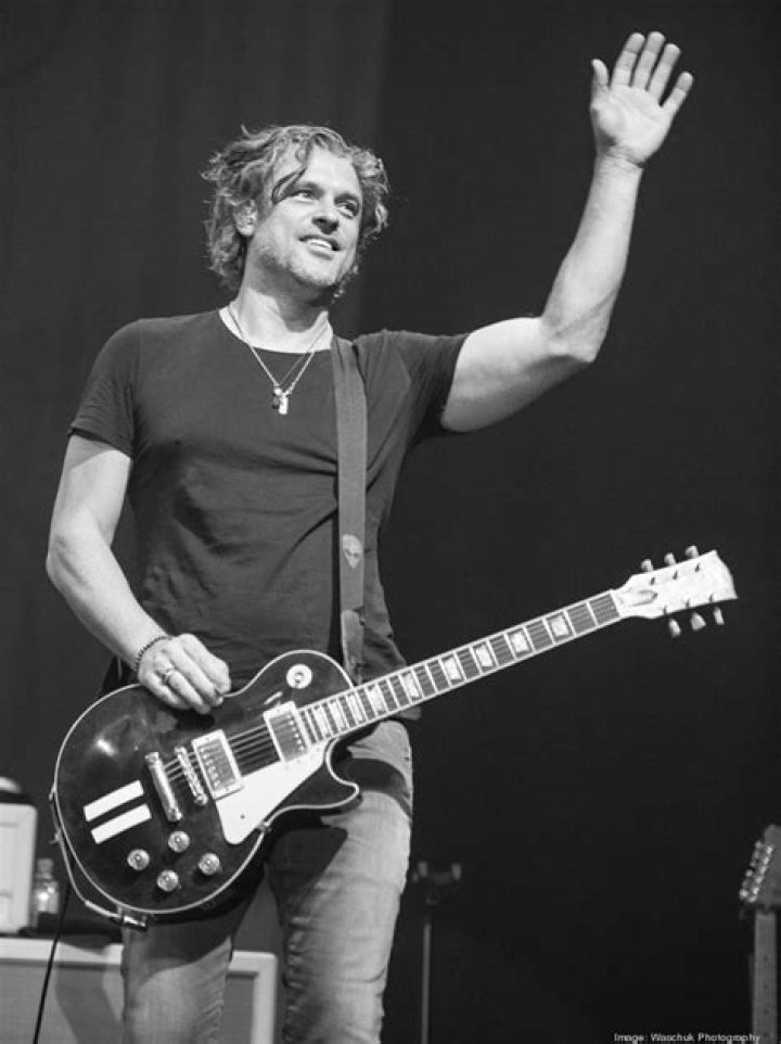 Dean Roland Biography, Age, Height, Wife, Net Worth, Family