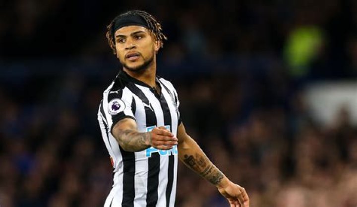 DeAndre Yedlin Biography, Age, Height, Wife, Net Worth, Family