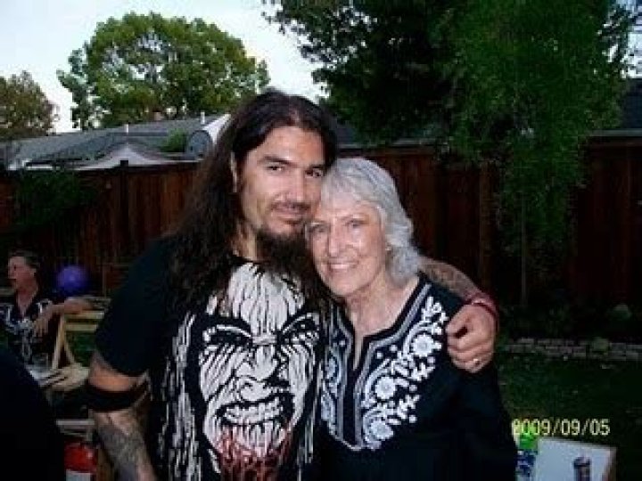 Debbie Abono Biography, Age, Height, Wife, Net Worth and Family