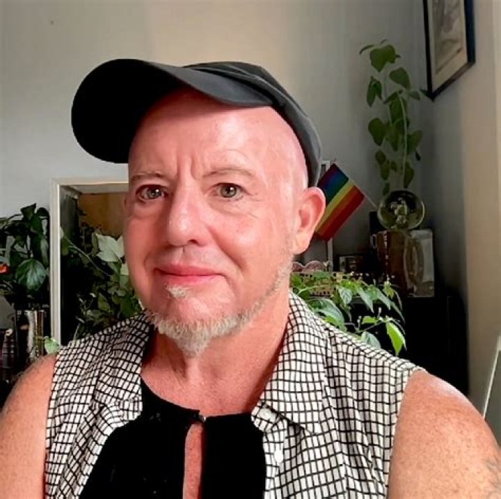 Del LaGrace Volcano Biography, Age, Height, Wife, Net Worth, Family