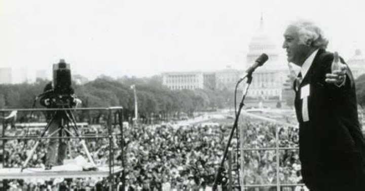 Demos Shakarian Biography, Age, Height, Wife, Net Worth and Family