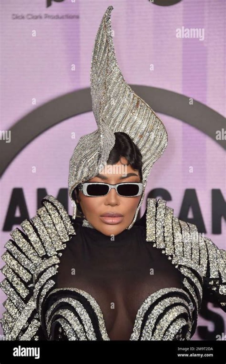 Dencia Biography, Age, Height, Husband, Net Worth, Family