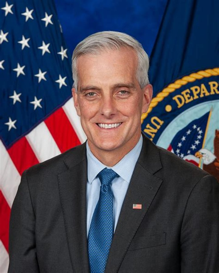 Denis McDonough Biography, Age, Height, Wife, Net Worth, Family