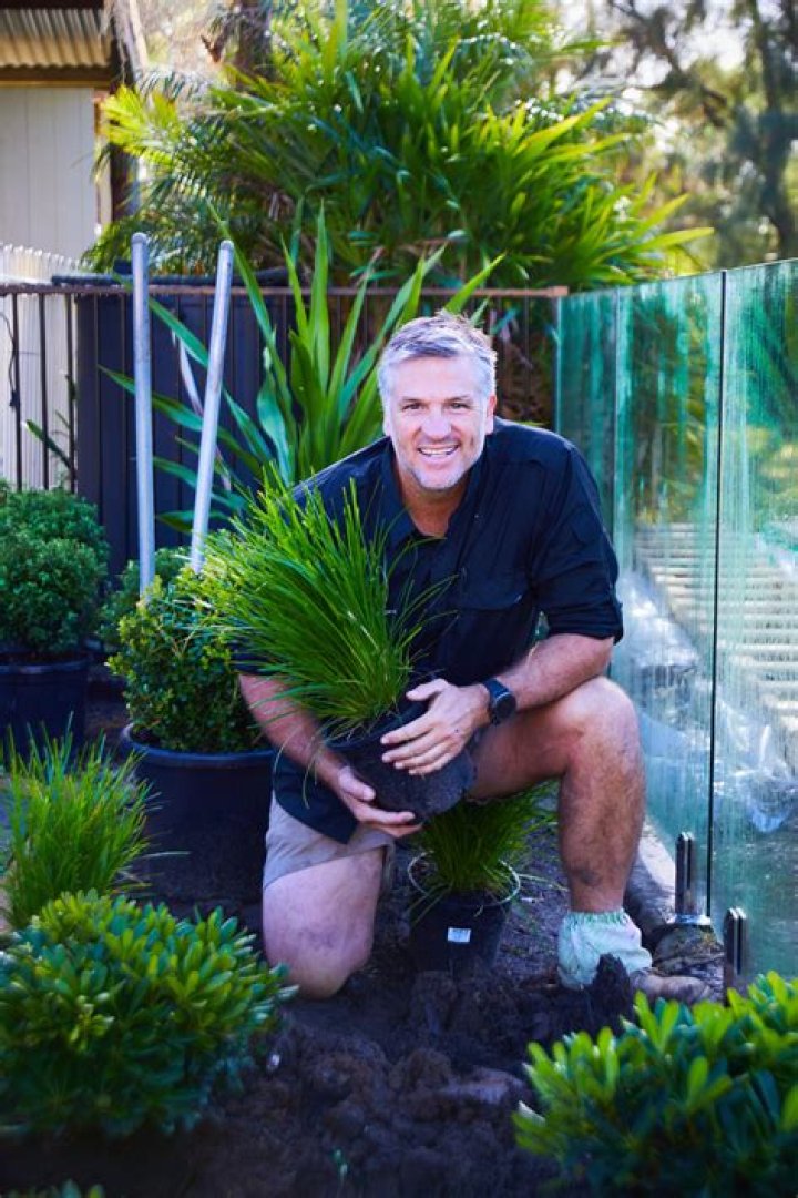 Dennis Scott Biography, Age, Height, Wife, Net Worth, Family