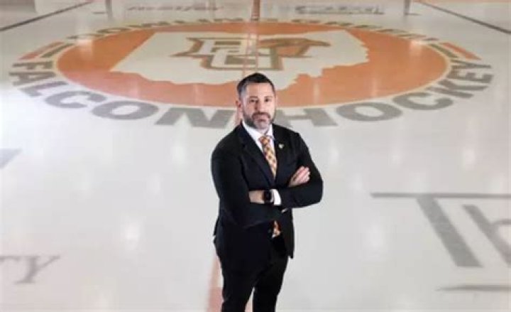 Dennis Williams Biography, Age, Height, Wife, Net Worth, Family