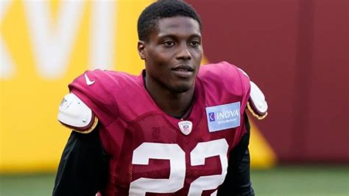 Deshazor Everett Biography, Age, Height, Wife, Net Worth, Family