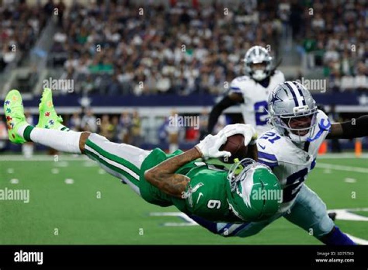 Devonte Smith Biography, Age, Height, Wife, Net Worth, Family