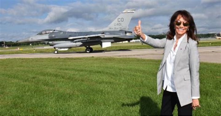 Diane Hendricks Biography, Age, Height, Wife, Net Worth and Family