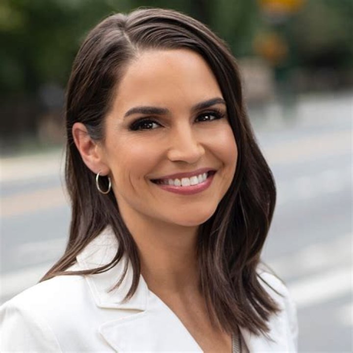 Diane Macedo Biography, Age, Height, Husband, Net Worth, Family