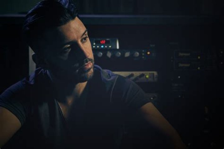 DJ Swivel Biography, Age, Height, Wife, Net Worth, Family