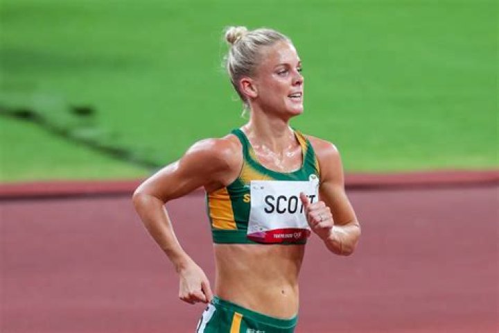 Dominique Scott-Efurd Biography, Age, Height, Husband, Net Worth, Family