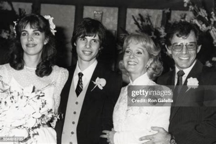 Donna Freberg Biography, Age, Height, Husband, Net Worth, Family