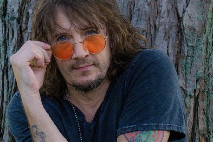 Donnie Vie Biography, Age, Height, Wife, Net Worth, Family
