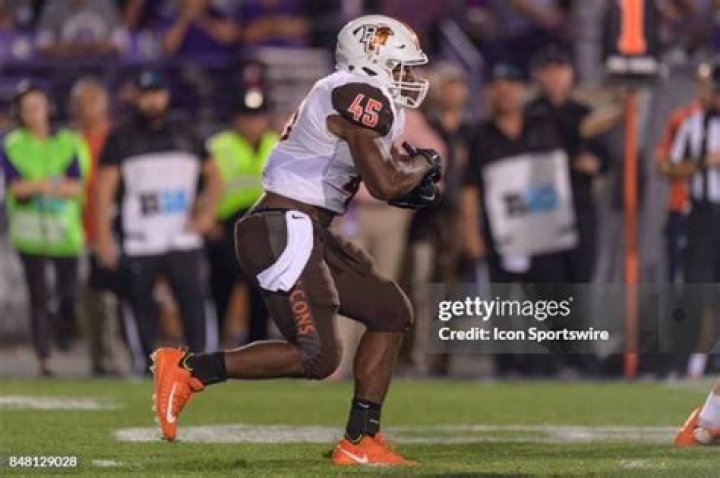 Donovan Wilson Biography, Age, Height, Wife, Net Worth, Family