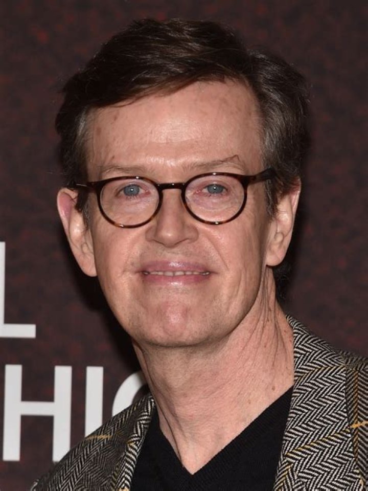 Dylan Baker biografía, edad, altura, esposo, net worth, familia