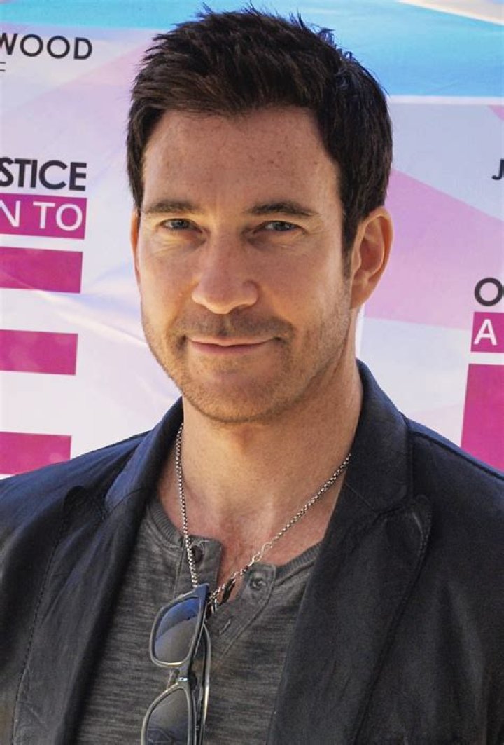 Dylan McDermott Biography, Age, Height, Wife, Net Worth, Family