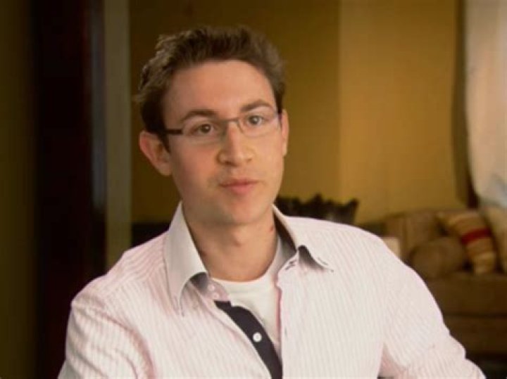 Dylan Smith Biography, Age, Height, Wife, Net Worth, Family