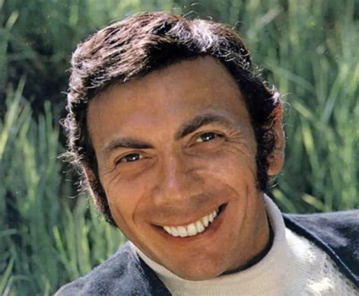 Ed Ames biografía, edad, altura, esposo, net worth, familia