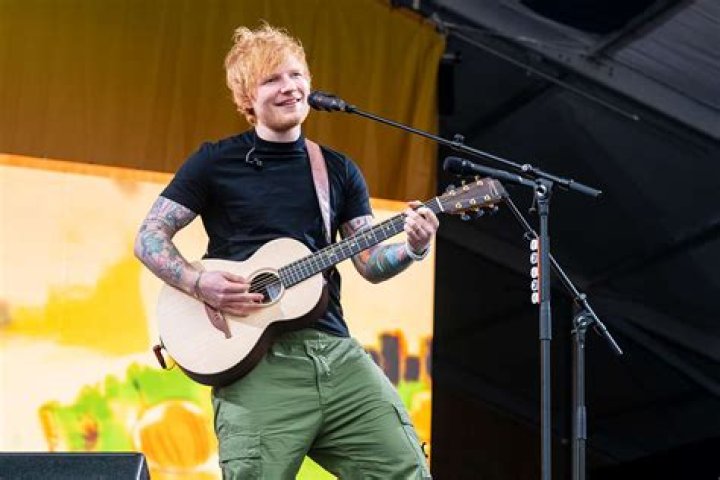 Ed Sheeran Biography, Age, Height, Wife, Net Worth, Family