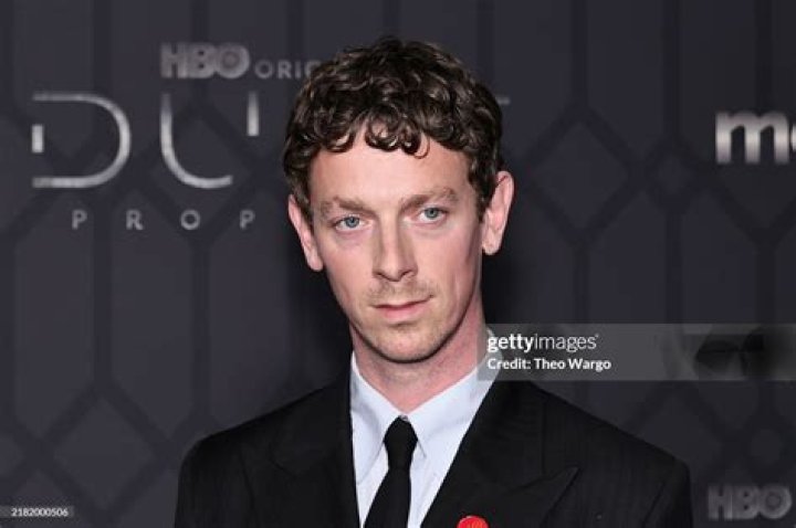 Edward Davis Biography, Age, Height, Wife, Net Worth, Family