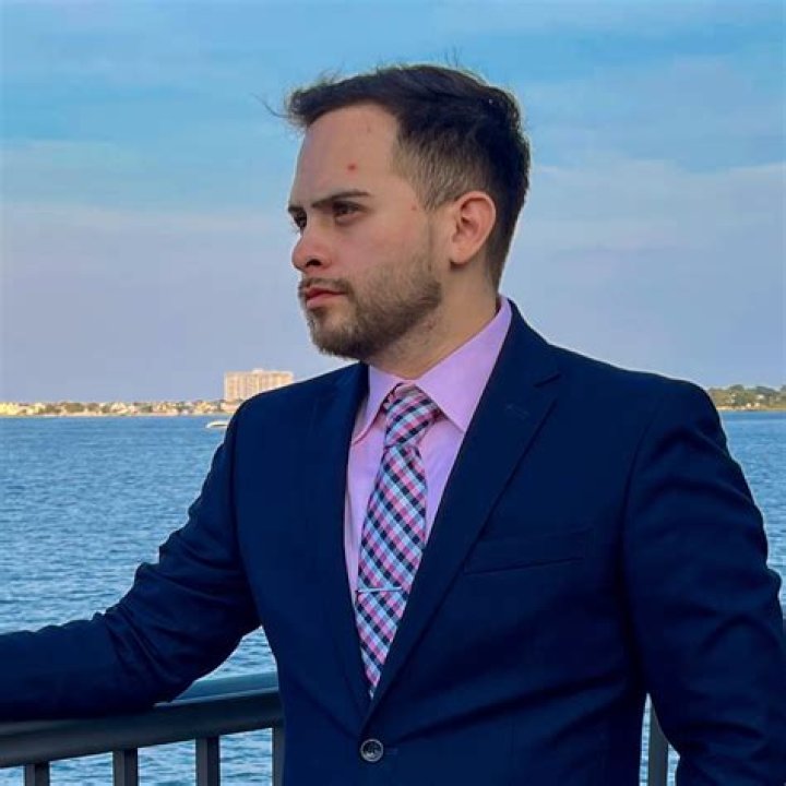 Edward Salas Biography, Age, Height, Wife, Net Worth, Family