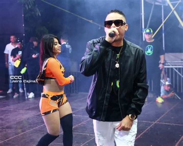 El Roockie Biography, Age, Height, Wife, Net Worth, Family