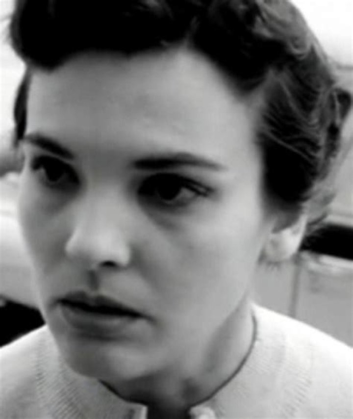 Eleanore Tanin Biography, Age, Height, Husband, Net Worth, Family