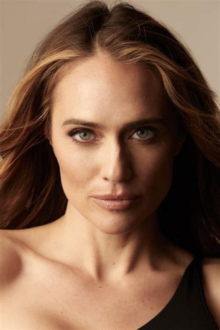 Eli Jane Biography, Age, Height, Husband, Net Worth, Family