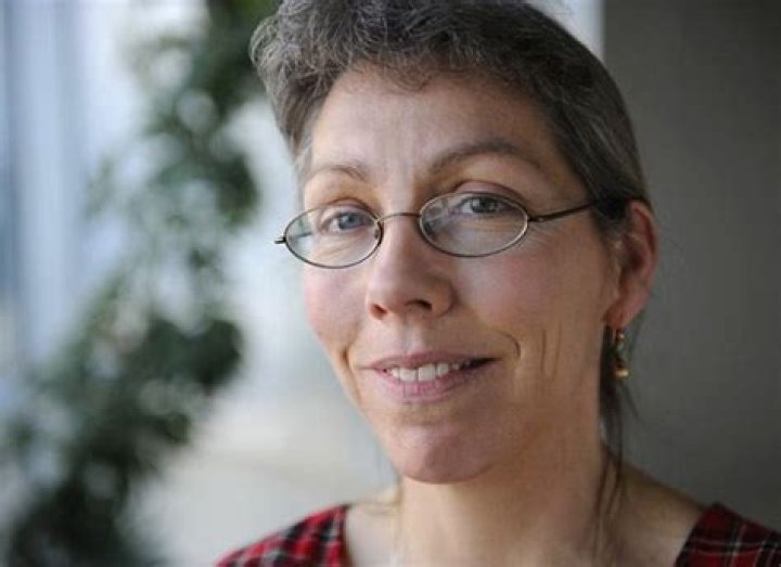 Elizabeth Topham Kennan biografía, edad, altura, esposa, net worth, familia