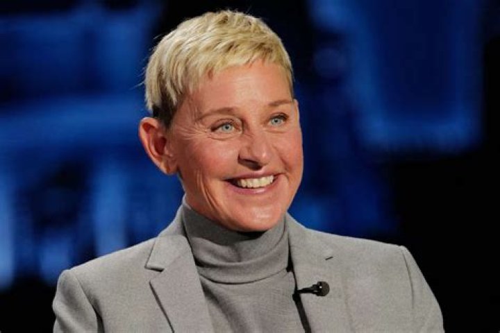 Ellen DeGeneres biografía, edad, altura, esposa, net worth, familia