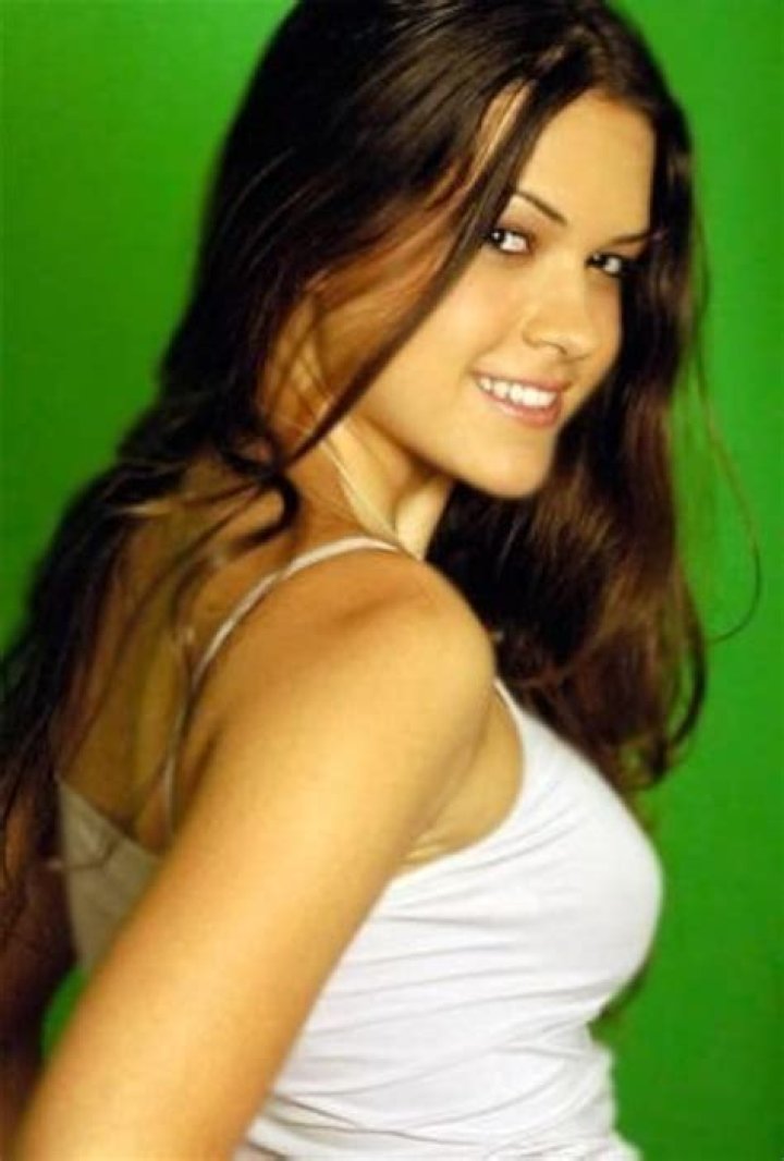 Elvina Beck Biography, Age, Height, Husband, Net Worth, Family