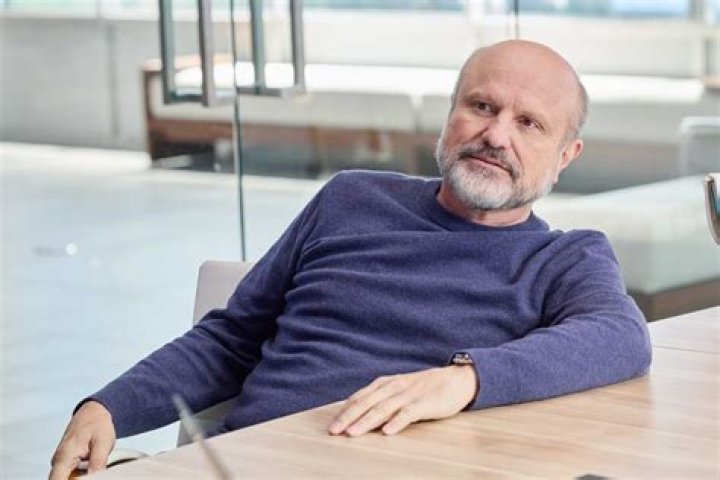 Enrico Colantoni Biography, Age, Height, Wife, Net Worth, Family