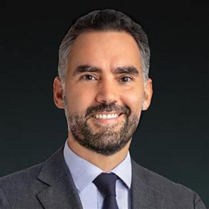 Enrique Acevedo biografía, edad, altura, esposo, net worth, familia